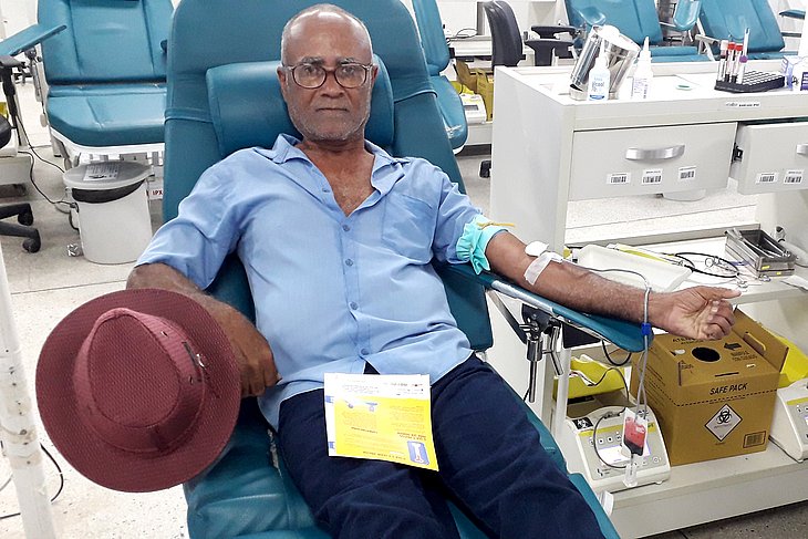 blood donation, senior