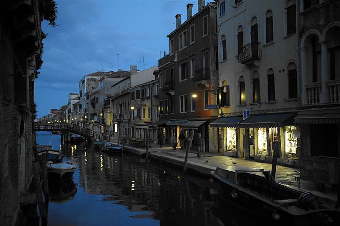 Passeando de Gôndola por Veneza