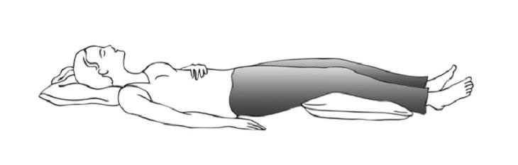 Posições para dormir para quem sofre de dores nas costas, pescoço e quadril