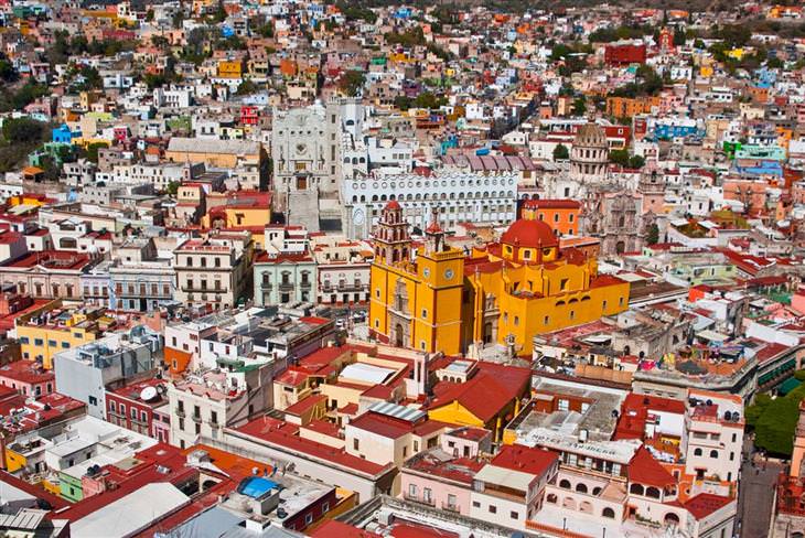 as cidades mais coloridas do mundo
