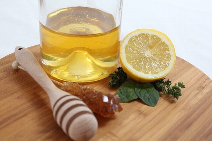 os benefícios de tomar água com mel
