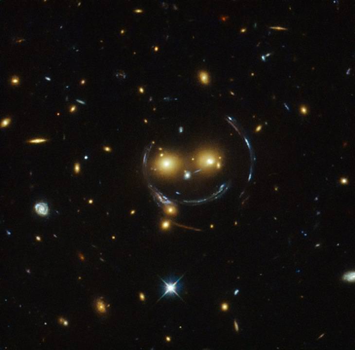 imagens da galáxia e do universo feitas pela NASA