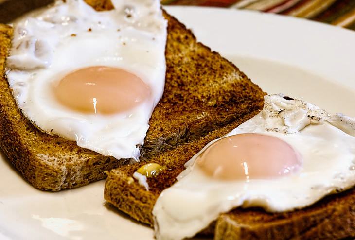 Os benefícios à saúde de consumir 2 a 3 ovos por dia