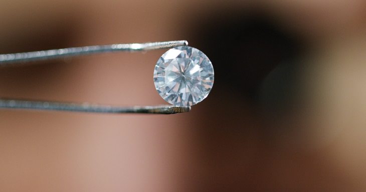 como comprar diamantes sintéticos