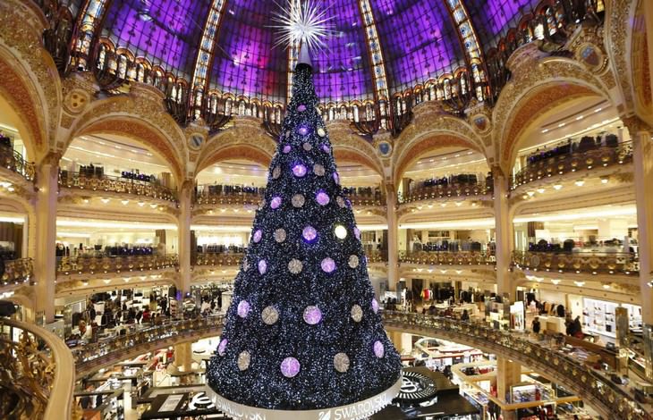 Belíssimas árvores de Natal Paris Galleries Lafayette