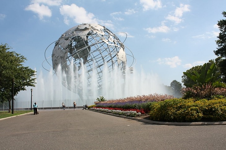 15 Fuentes De Todo El Mundo Diseñadas Para Asombrarte Fuente Unisphere, Nueva York, EE. UU.