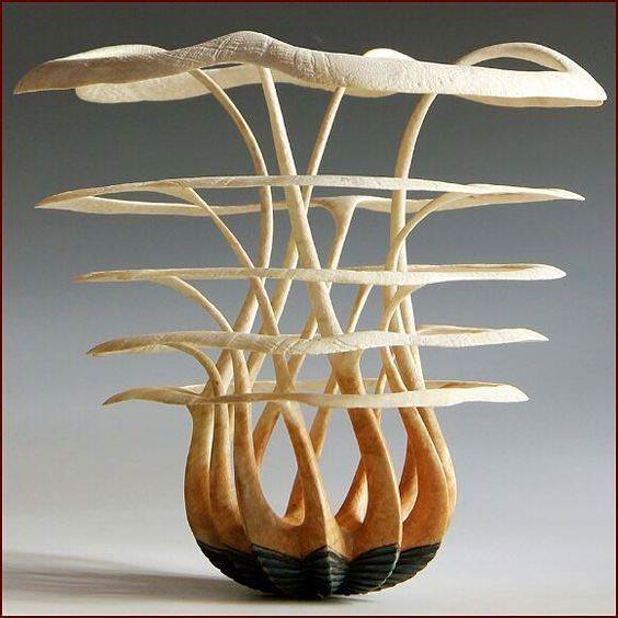 Escultura em madeira torneada Alain Mailland