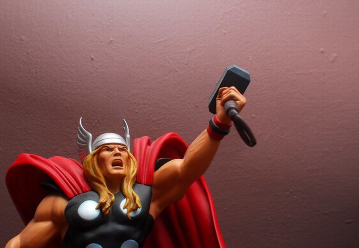Thor Nomes proibidos para pessoas