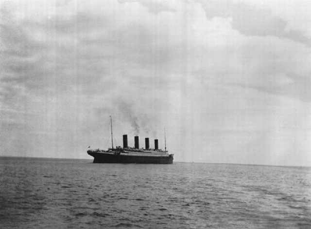 Momentos Que Marcaron La Historia Del Mundo Las últimas fotos tomadas del Titanic sobre el agua, 1912
