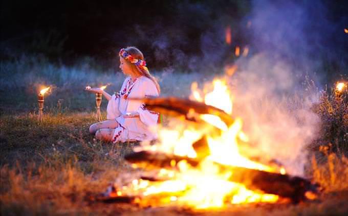 Ukrainian girl performing ritual