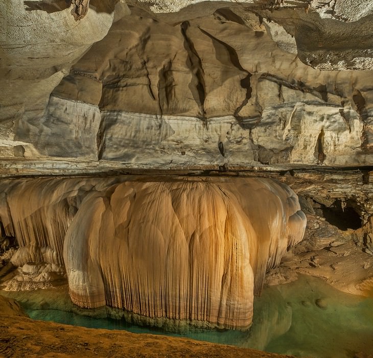 10 mais belas cavernas nos EUA  Blanchard Springs Caverns, Arkansas