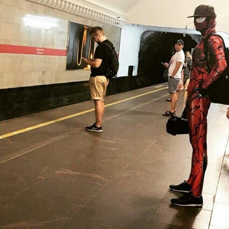 Weird Subway Passengers spiderman 