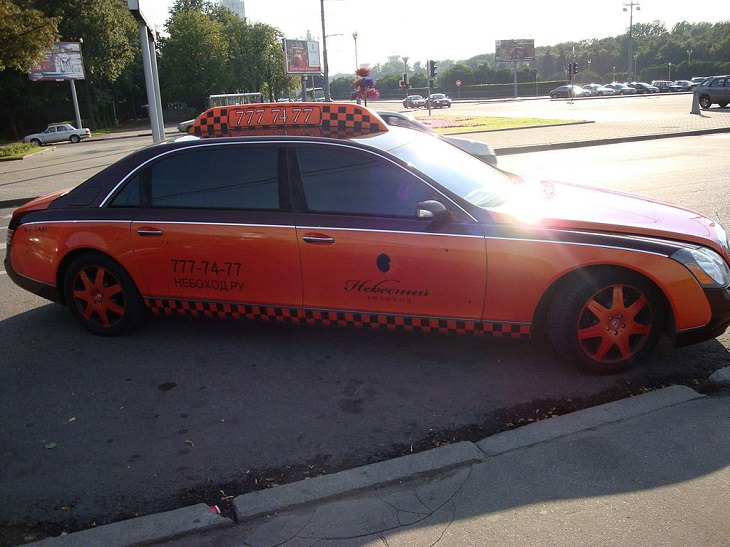 Táxis bizarros pelo mundo todo Maybach táxi, Rússia