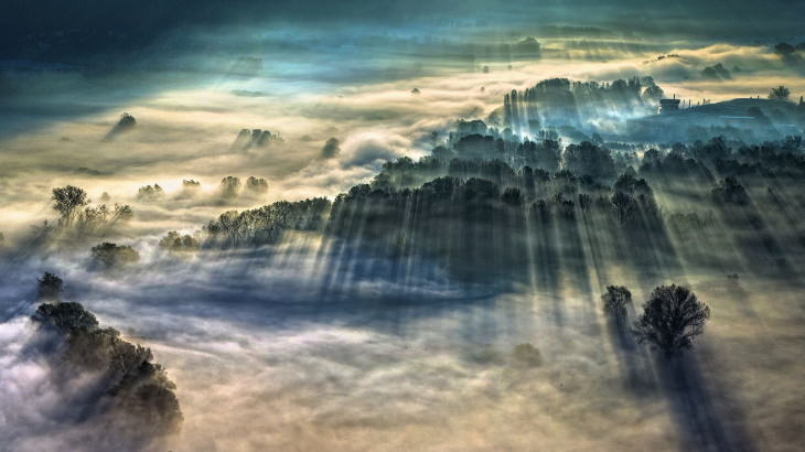 2021 Fotógrafo meteorológico do ano “Nevoeiro matinal” por Giulio Montoni (Itália)