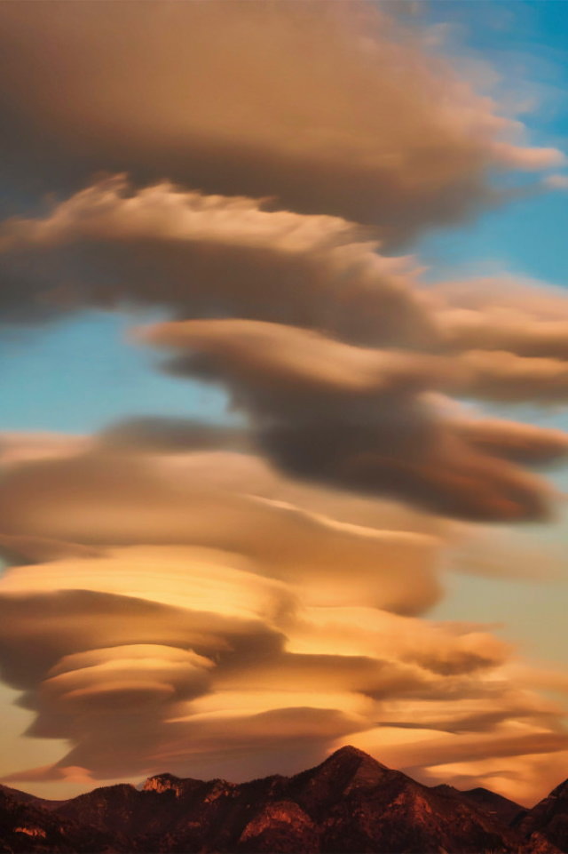 2021 Weather Photographer of the Year "Mountain Skyscape" por Angela Lambourn (Reino Unido)