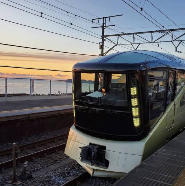 Shiki-shima - O trem mais luxuoso do mundo