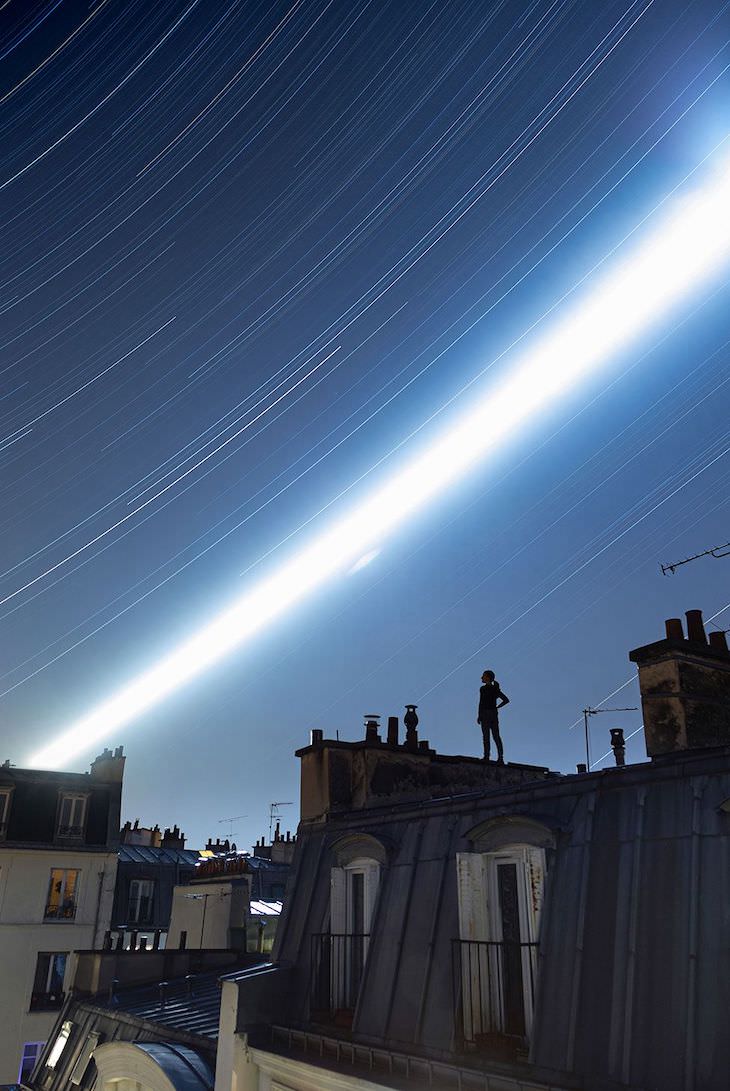 Astronomy Photographer of the Year Finalists 10. Trilha da Lua Cheia sobre a Cidade Adormecida, de Remi Leblanc-Messager, França