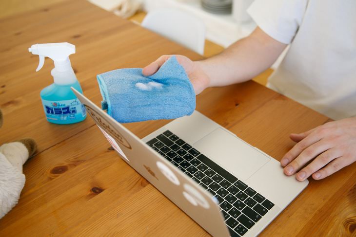 Limpando a casa após uma doença infecciosa