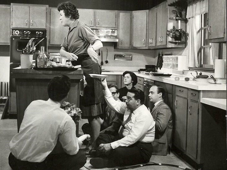 17. Nos bastidores de um episódio de "O Chef Francês", com Julia Child (1963)