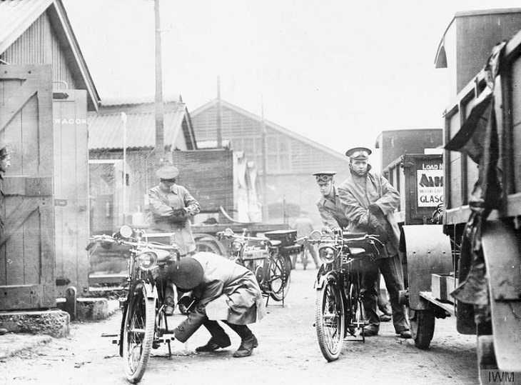 Motocicletas na Primeira Guerra Mundial, mensageiros