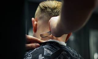 Piada: Um homem na barbearia