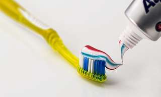 Usos Alternativos Para o Seu Creme Dental